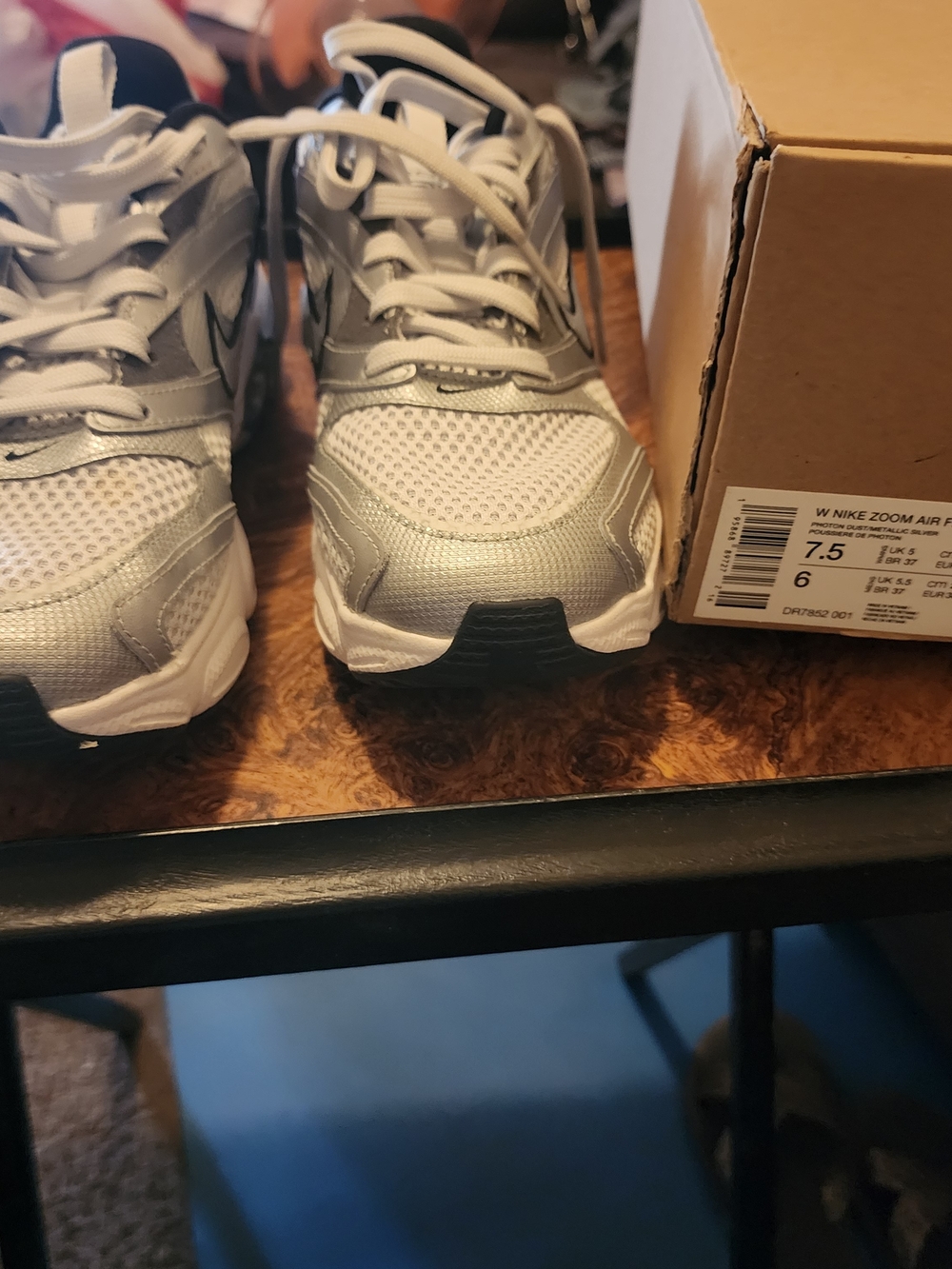 Brand newNike Women Zoom Air Running Shoes - Silver/White